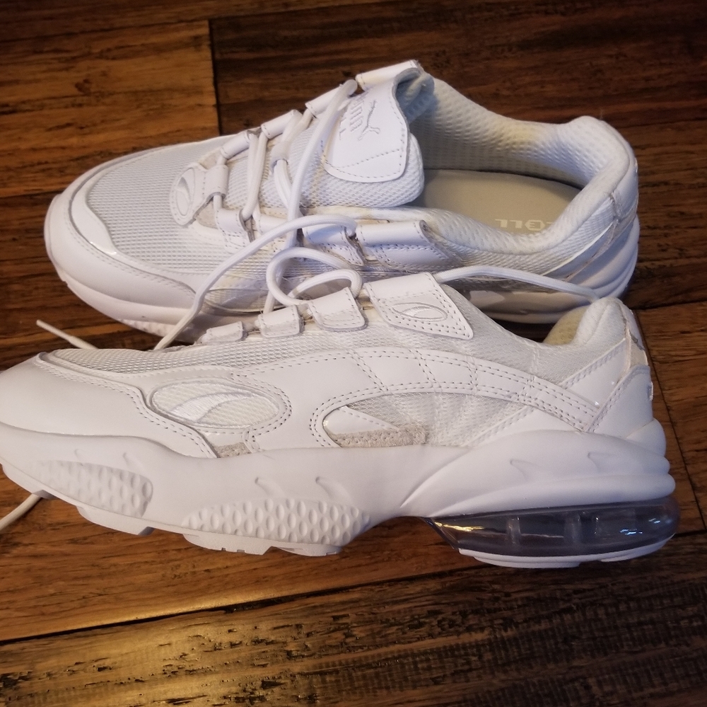 Puma - Picture 2 of 4